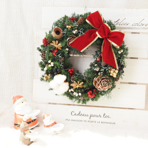 王道リボンのクリスマスリース／木の実たくさんのブリザーブドリース