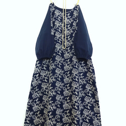 レオナール　コットンワンピース　ネイビー　サイズM 花柄　フラワー　紺色811 レオナール コットンワンピース ネイビー サイズM 花柄 フラワー