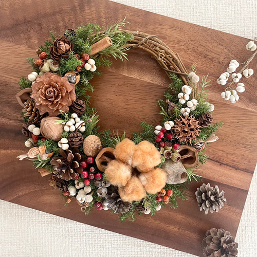 ブラウンコットンとたっぷり木の実のクリスマスリース（24cm） リース