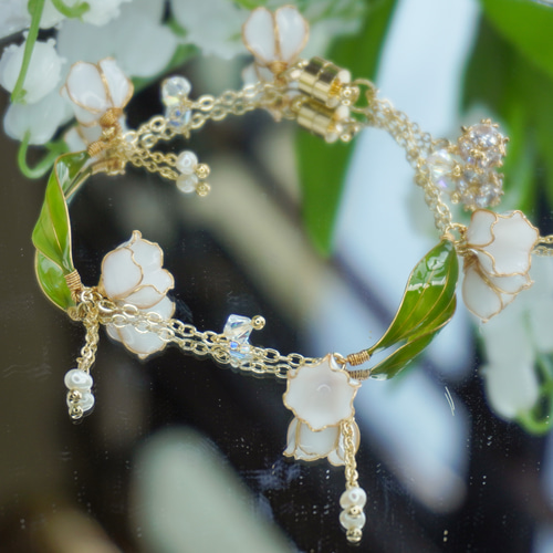 白スズラン ブレスレット】手作り オリジナル 銅線 レジン 花嫁 結婚