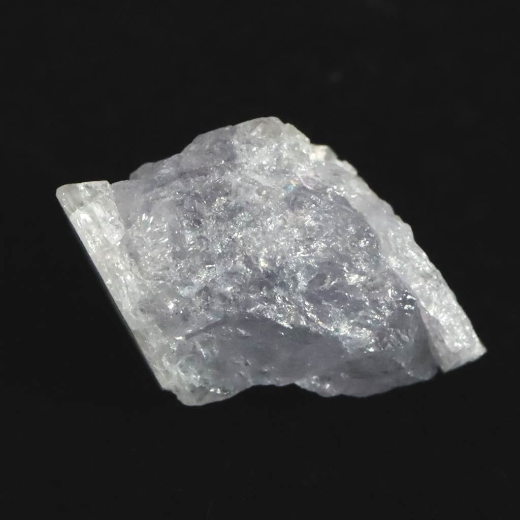 アフリカン ライラック ヘルデライト 原石 0.74ｇ #51859