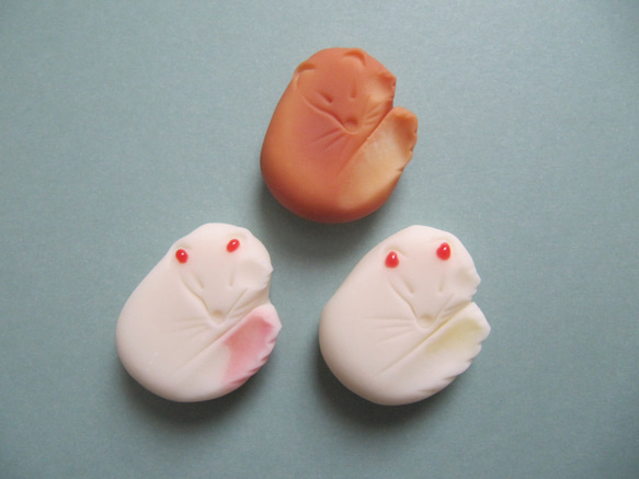 No.41 和菓子とこぎつねちゃん チャーム こぎつね 子ぎつね 非常識