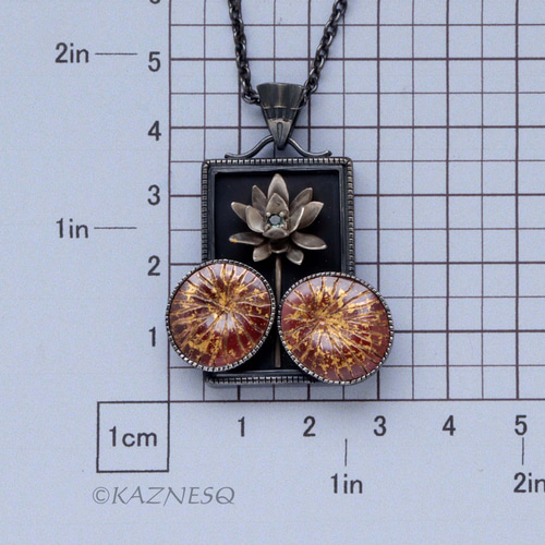 K・_・Mです　　アレキサンドライト　花モチーフ ネックレス アレキサンドライト花モチーフ ネックレス