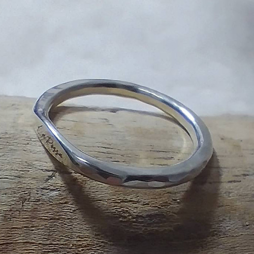 シルバー925製 槌目打ち シグネットRING 指輪・リング La Rossa 通販