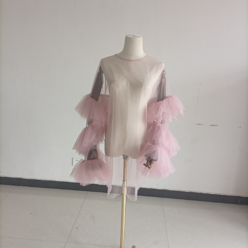 人気上昇！トップス ピンク ソフトチュール ラッフルフリル 披露宴 前