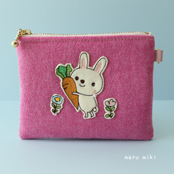 赤ずきんとオオカミ 刺繍ぺたんこミニポーチ ポーチ maru_miki 通販