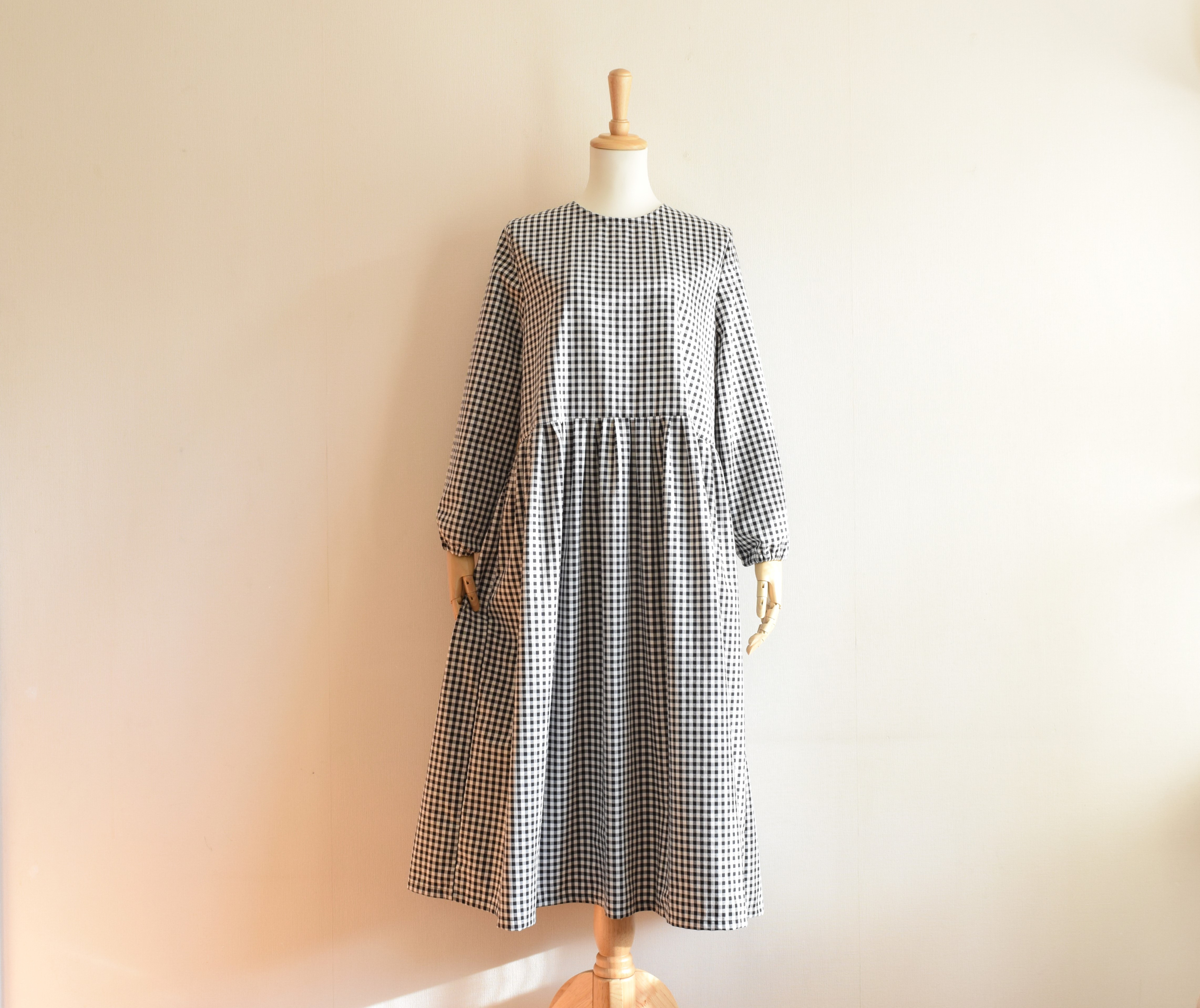 「速乾・しわになりにくい・へたらない」一枚でも重ね着も使える賢いワンピース/スリーシーズンOK