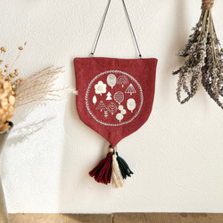 Handmade　刺繍ブックカバー　ミモザ 手刺繍ブックカバー ＊ミモザ | iichi 日々の暮らしを心地よくする