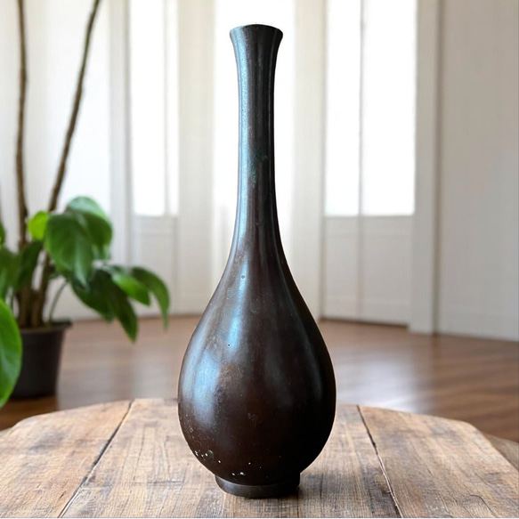 大正～昭和期】銅製 鶴首一輪挿し花器｜高さ21cm｜茶銅色／シンプルで