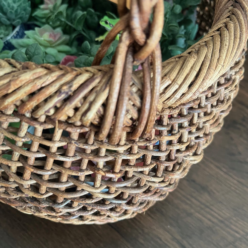 木通（あけび）籠 no.11｜手作りの自然美 一輪挿し・花瓶・花器