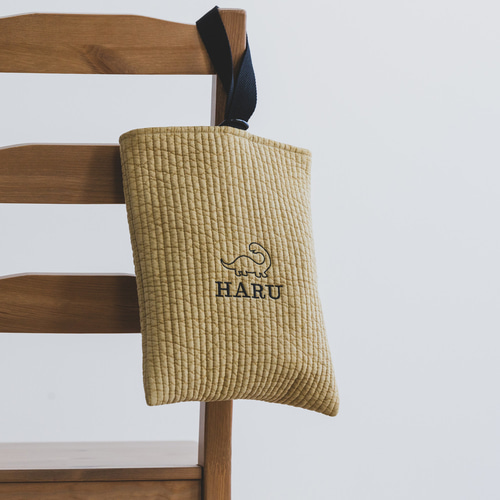 名入れできるシンプルデザイン入学入園グッズ 恐竜刺繍 マスタード