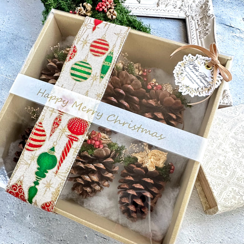 クラフト　クリスマスデコレーション　ミックスコーン　松ぼっくり　3点 松ぼっくりのクリスマスオーナメント ホリデーボックス プリザーブド