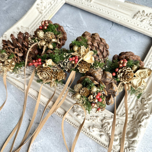 松ぼっくりのクリスマスオーナメント ホリデーボックス プリザーブド