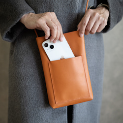 義大利真皮垂直手拿包，防水，輕巧迷你包，單肩包[橘色] 第5張的照片