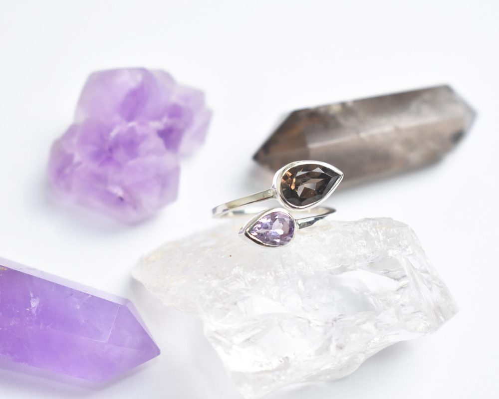 透明感が美しいスモーキークォーツとアメシストのダブルストーンシルバーリング　シルバー925　フォークリング　アメジスト