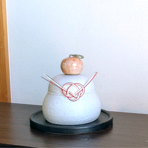 2025 陶器の鏡餅「桃里」（大）【即発送2日以内】陶器のみかんと台