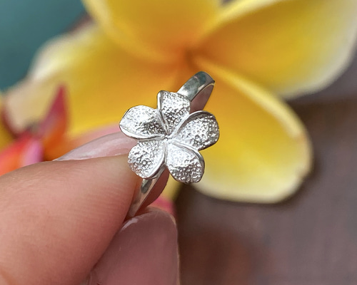 □プルメリア リング シルバー925 指輪 Bali サイズ調整可 花びらが