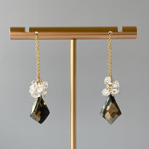 アパッチゴールドの14kgfピアス