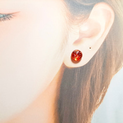 【#1684】レッド　カラフル　さざれ石　ハンドメイド　ピアス　イヤリング 1684】レッド カラフル さざれ石 ハンドメイド ピアス イヤリング