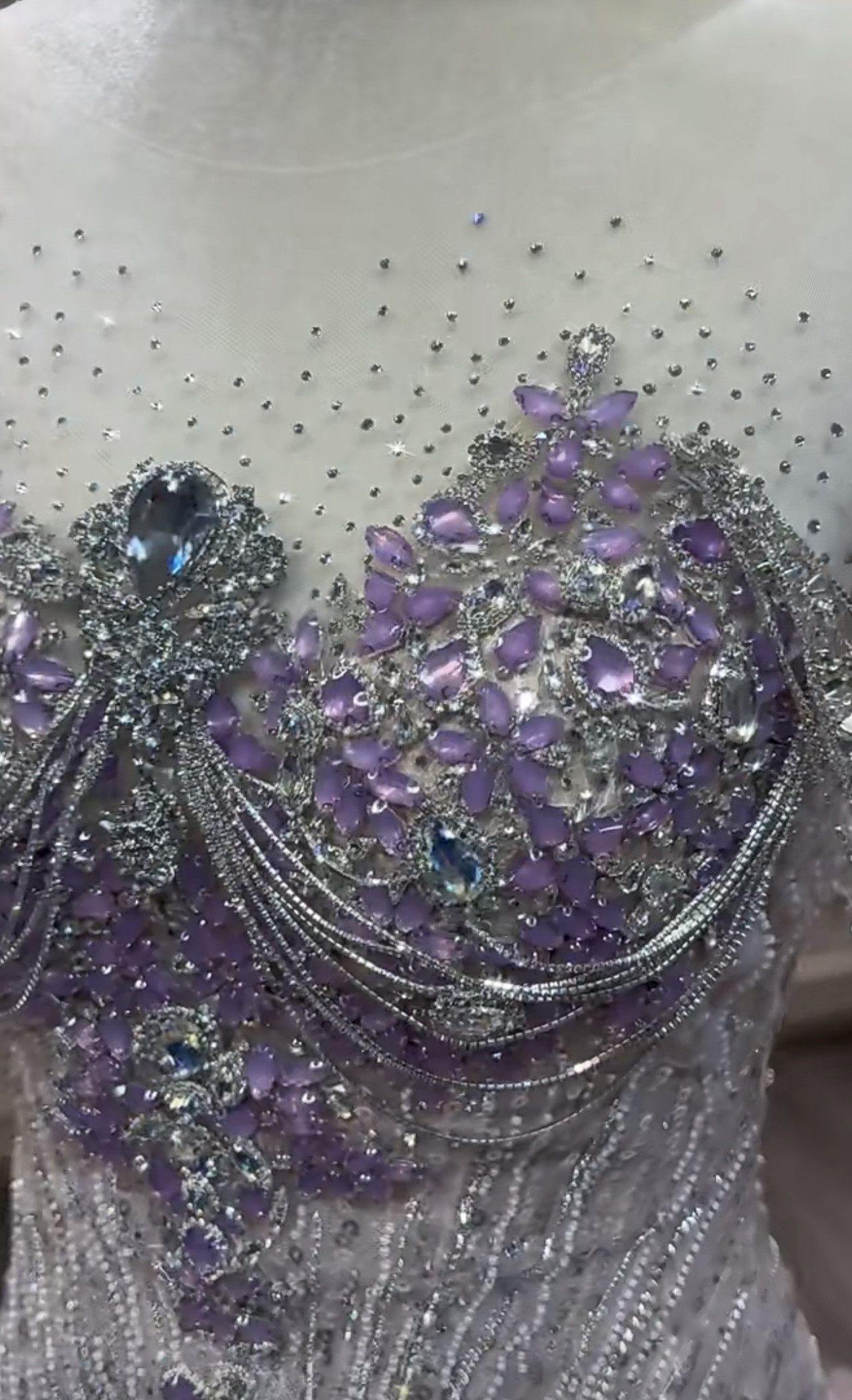 躊躇しない、今すぐ注文してください！マーメイドドレス　ピンクチュール　 パーテ華やかトレーン　ビジュー美品　マーメイド