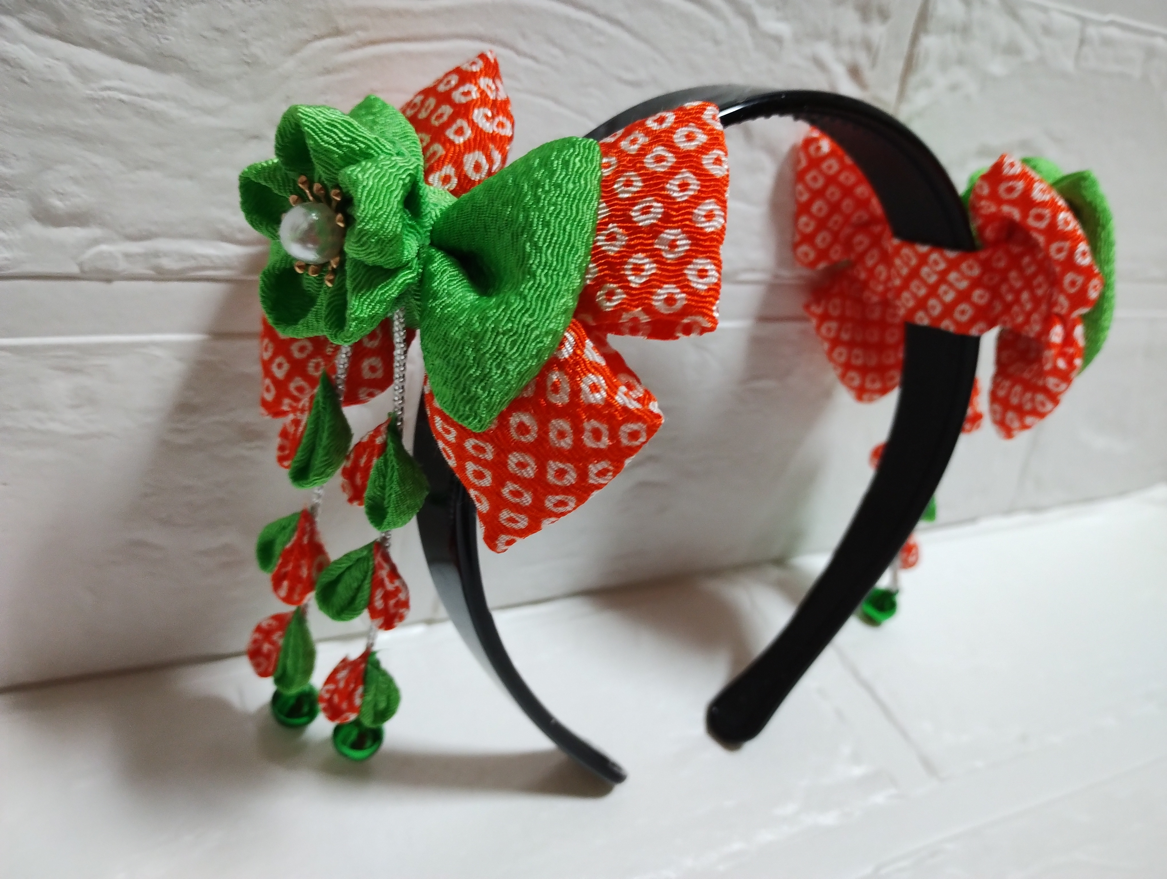 お好きな色でオーダー　カチューシャ　カチューシャ髪飾り　卒業式髪飾り　七五三カチューシャ　成人式髪飾り　卒業式髪飾り