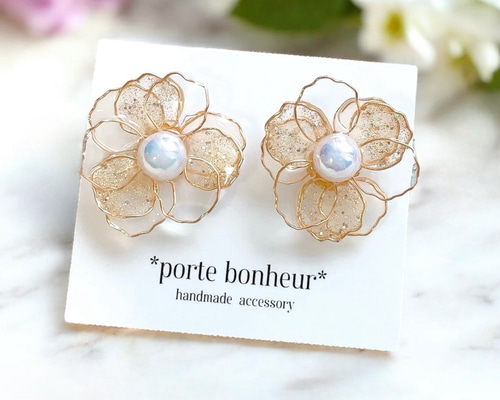 NEW!再販オーロラフラワーとディップアートドロップピアス／イヤリング e43375d2eebc73d0db9a740632f7ba