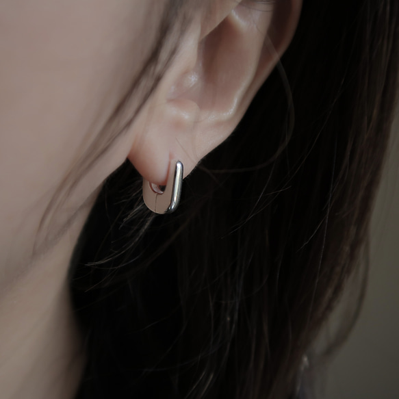 925純銀  幸運 馬蹄形 U型 亮霧面 易扣 耳環  一對 免費包裝 第5張的照片