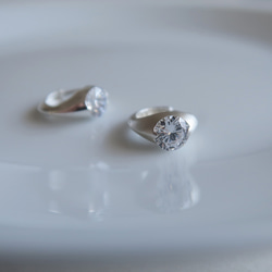 925純銀 水滴形 鋯石爪鑲 亮霧面 易扣 耳環  一對 免費包裝 第2張的照片