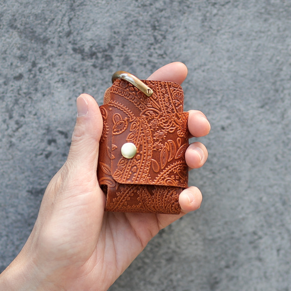 送料無料 栃木レザーペイズリー スマートキー キーケース 真鍮製 シャックル 日本製 キーリング ヌメ革 11枚目の画像