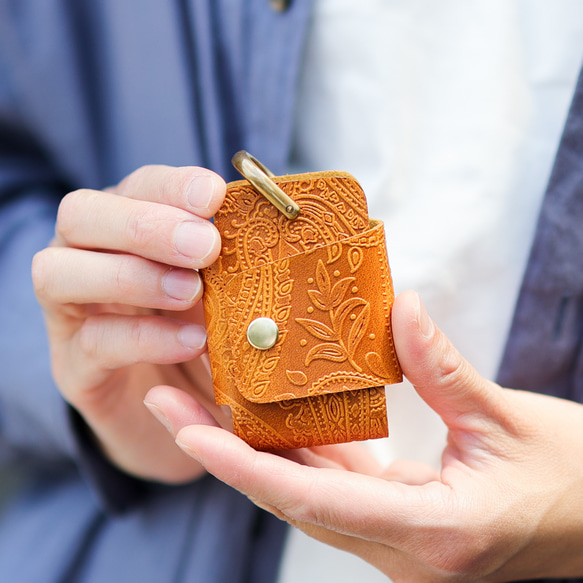 送料無料 栃木レザーペイズリー スマートキー キーケース 真鍮製 シャックル 日本製 キーリング ヌメ革 8枚目の画像