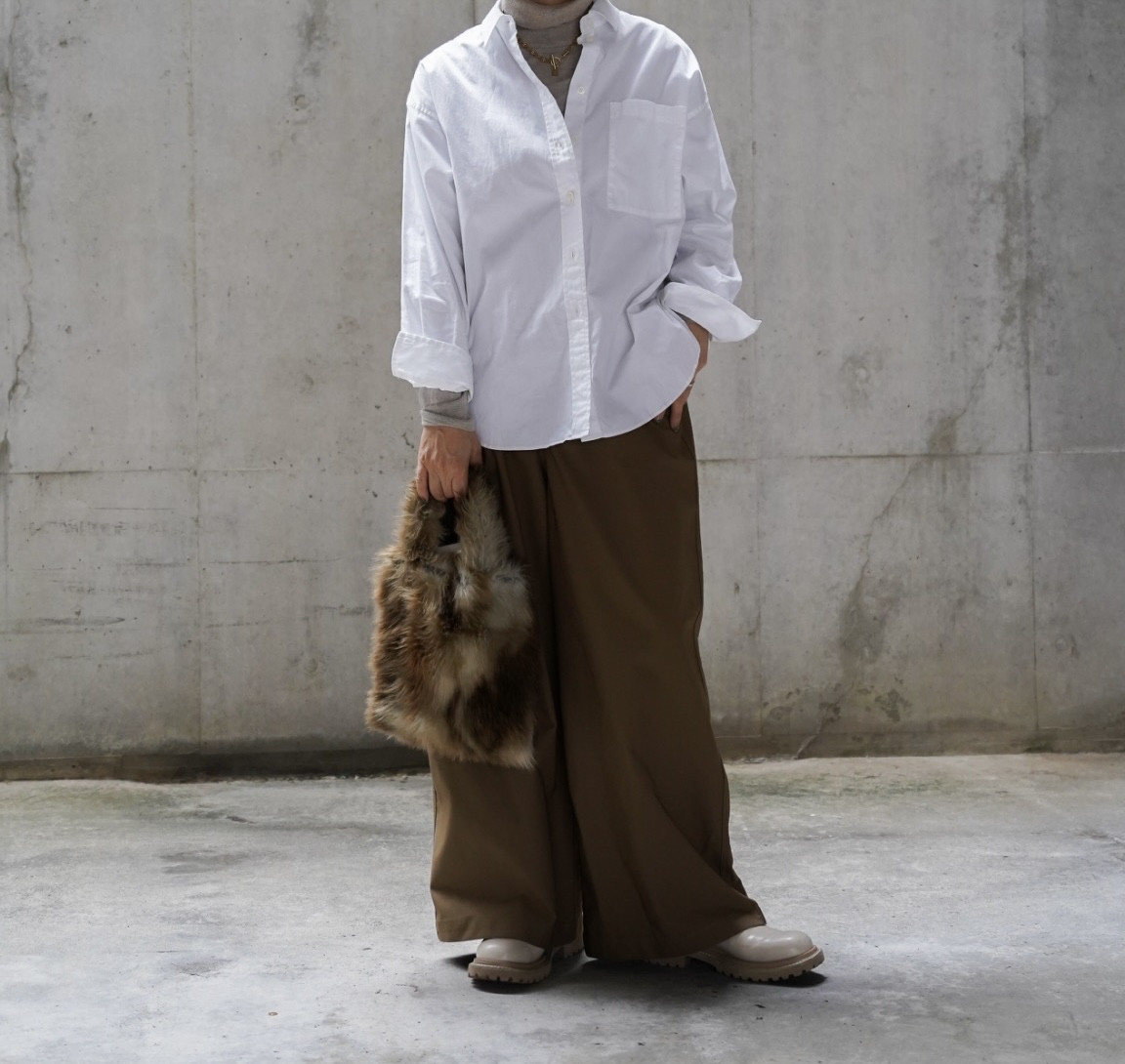 シンプルに差がつく　小さなロックのチェーンネックレス（シルバー）ーLock Chainー