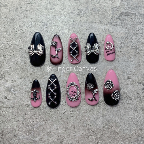 サイズオーダー】70ピンク・黒・地雷系・パーツもりもり・ローズ 