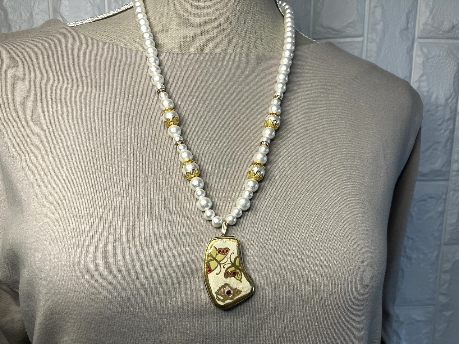 コットンパールネックレス