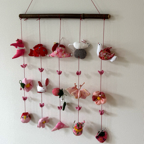 壁掛け吊るし雛⑨ かわいい吊るし飾り 1点物 桃の節句 ひな祭り