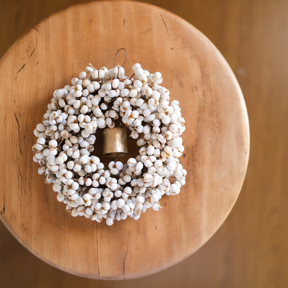ナンキンハゼのちいさなリース ベル付き ベル付き 小さなナンキンハゼのリース＊ドライフラワーリース リース