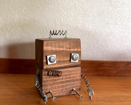ロボット 模型 ボルト ナット ハンドメイド 手づくり 廃材 鉄製 ミニチュア ボルトナット🔩で作る模型！？ - 西村ジョイ
