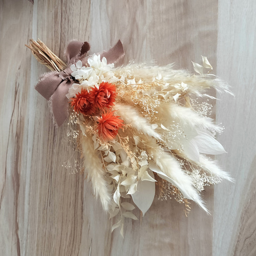 パンパスグラのスワッグ／アンティーク／プリザーブドフラワー／ドライ