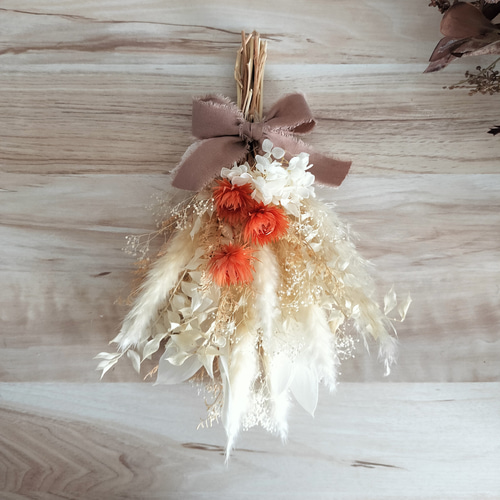 パンパスグラのスワッグ／アンティーク／プリザーブドフラワー／ドライ