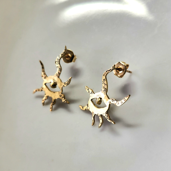 触手怪物のピアス ピアス（スタッド・一粒） 幽霊電車 通販 18383377
