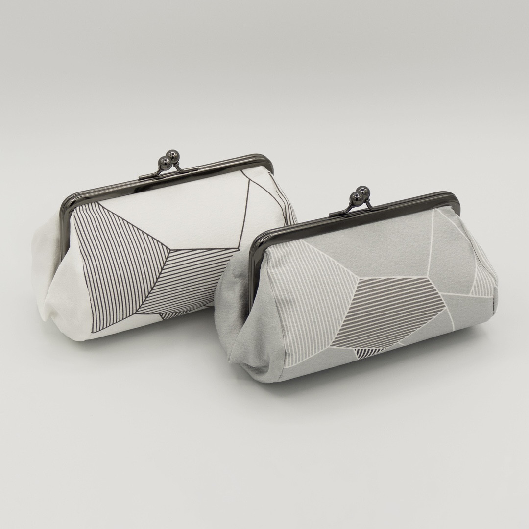 京友禅　たわら型がま口ポーチ『ONE TONE』　氷割　モノトーン