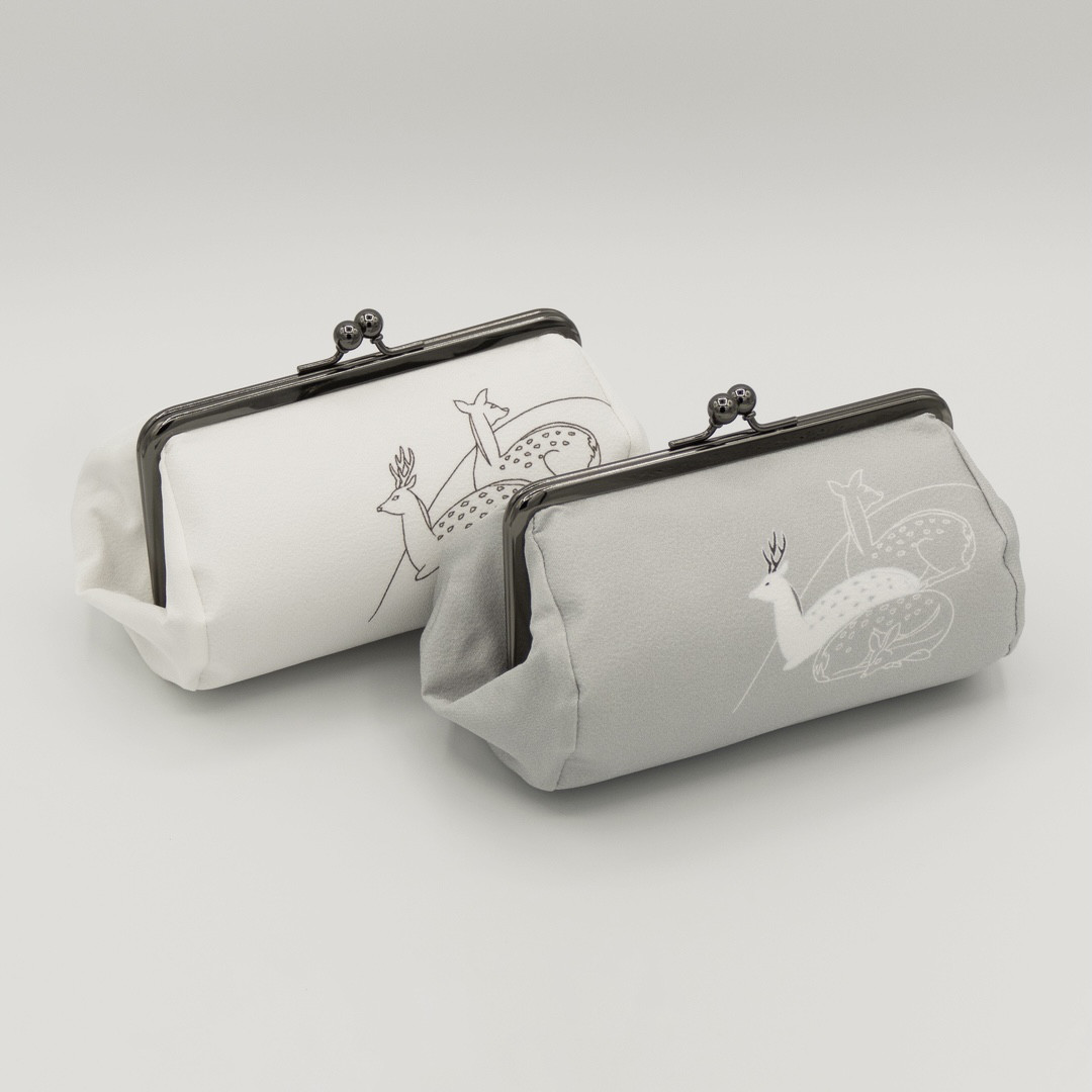 京友禅　たわら型がま口ポーチ『ONE TONE』　鹿　モノトーン