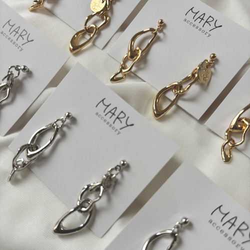 3連 ニュアンスフープ ゴールド シルバー ピアス イヤリング