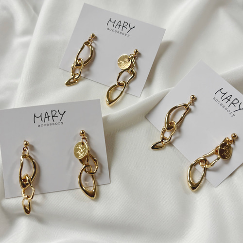 3連 ニュアンスフープ ゴールド シルバー ピアス イヤリング  