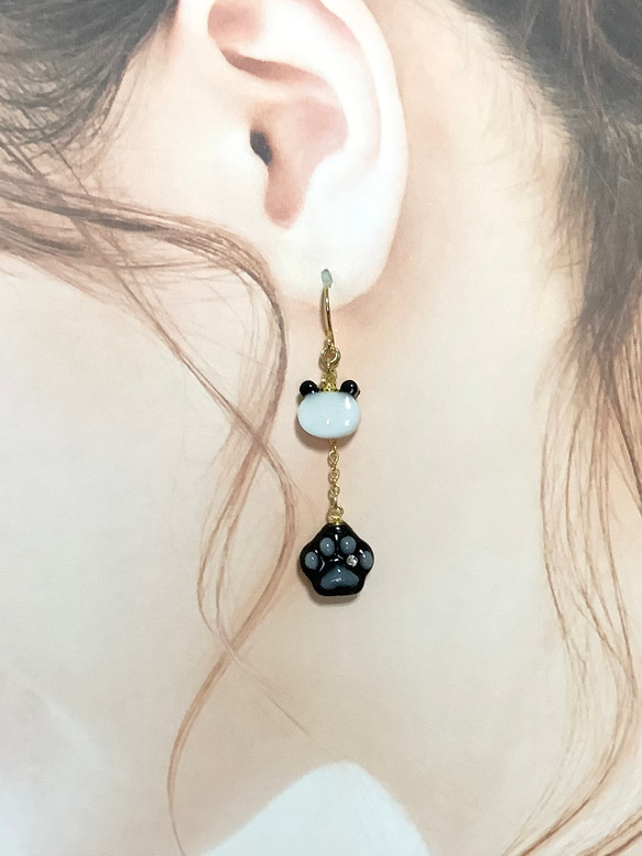 newデザイン】可愛いクローバー モアサナイト もろく ピアス K18YG