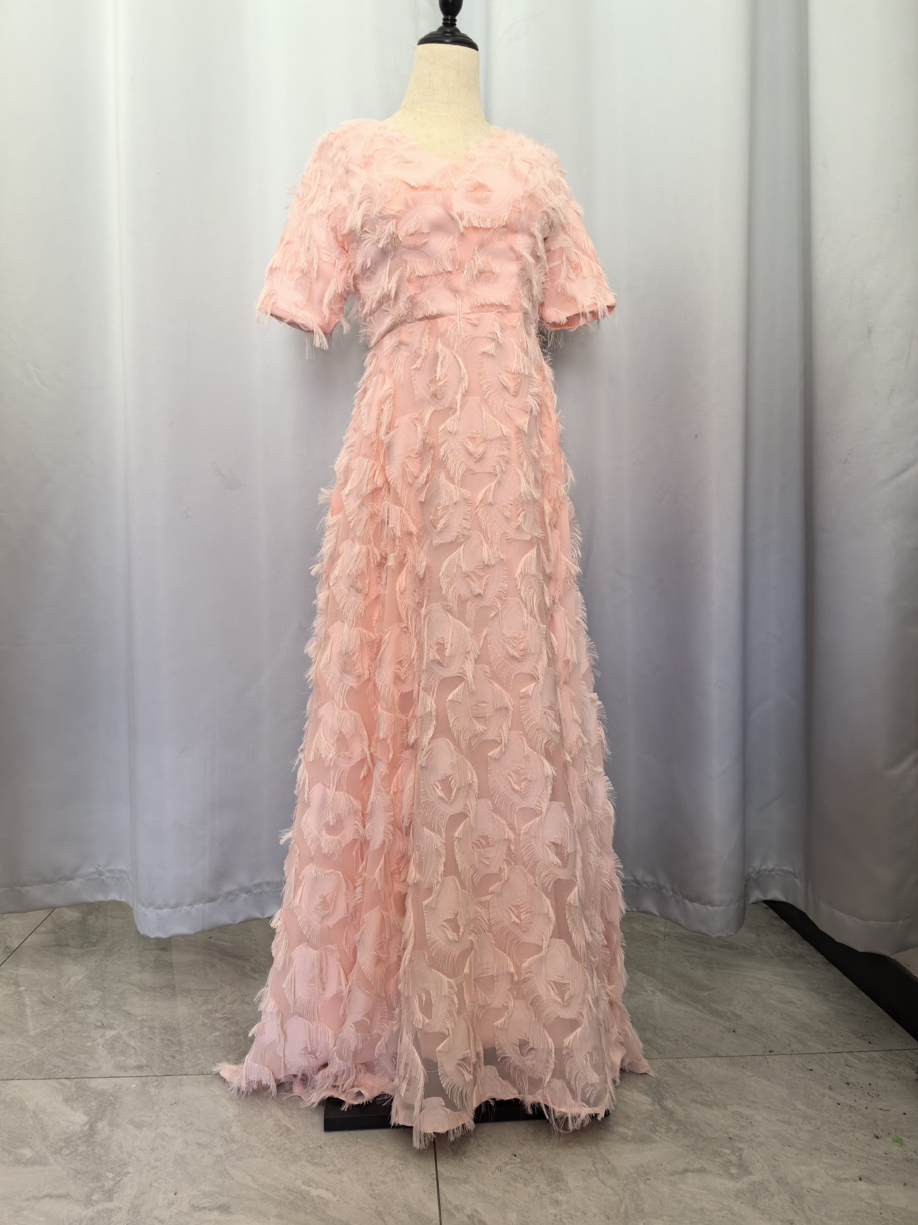 高級感  ピンク Vネック  まつげ カラードレス 華麗 エレガント 花嫁 合コンオーダーメイド可能D25