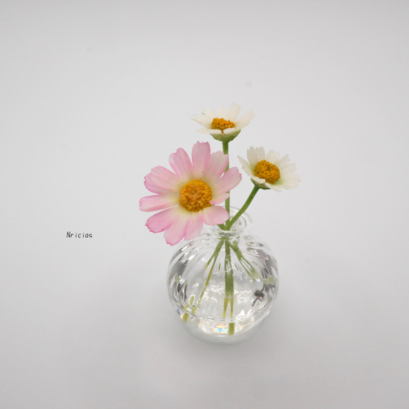 喜ばれる誕生日プレゼント 小花を飾りたい♪✿クレイフラワー マーガレット NO.MWM5PB フラワー・リース