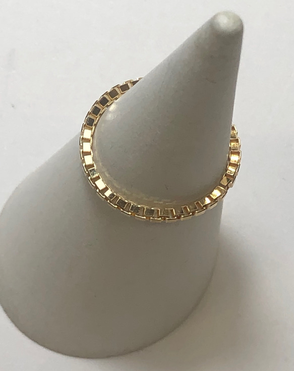 K18 1.5ミリ幅 ベネチアンチェーンリング 18金 イエローゴールド リング 2枚目の画像