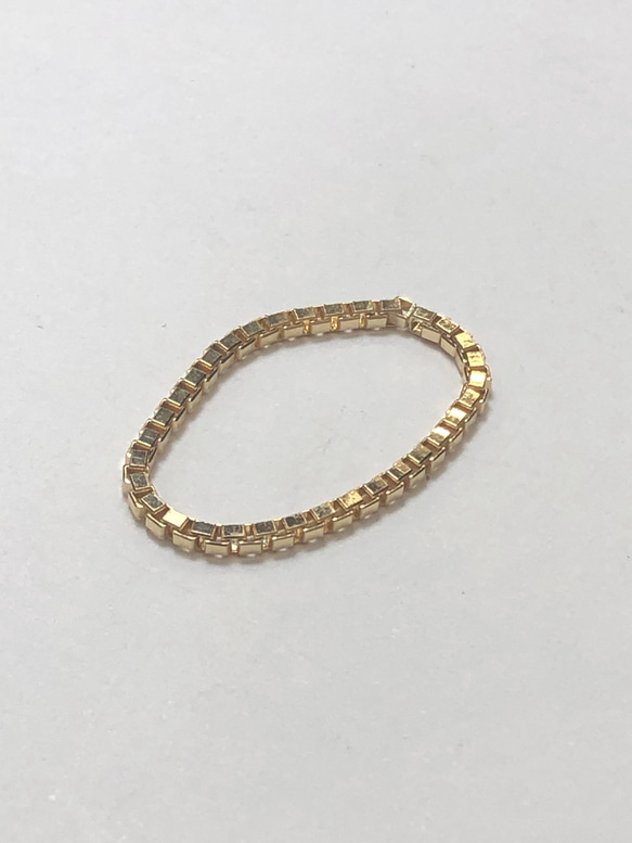 K18 1.5ミリ幅 ベネチアンチェーンリング 18金 イエローゴールド リング 3枚目の画像