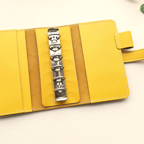 自分らしさを彩る～ ✻ ミニ6 ✻ 牛革 ベルト式 ミニ6穴システム手帳