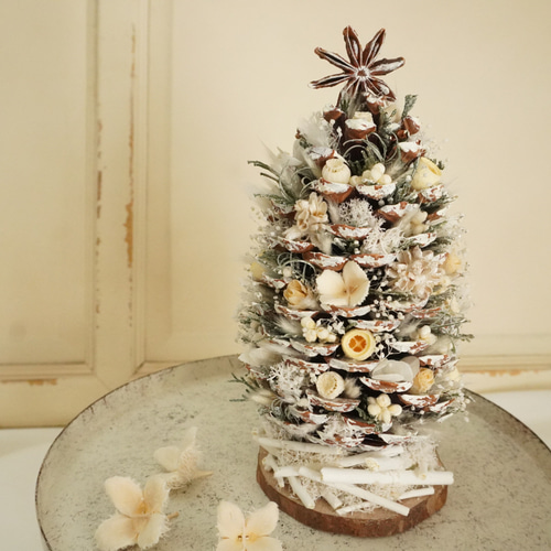 大きな松ぼっくりツリー＊ホワイト ホワイトツリー 松ぼっくりツリー クリスマス 2024 ドライ